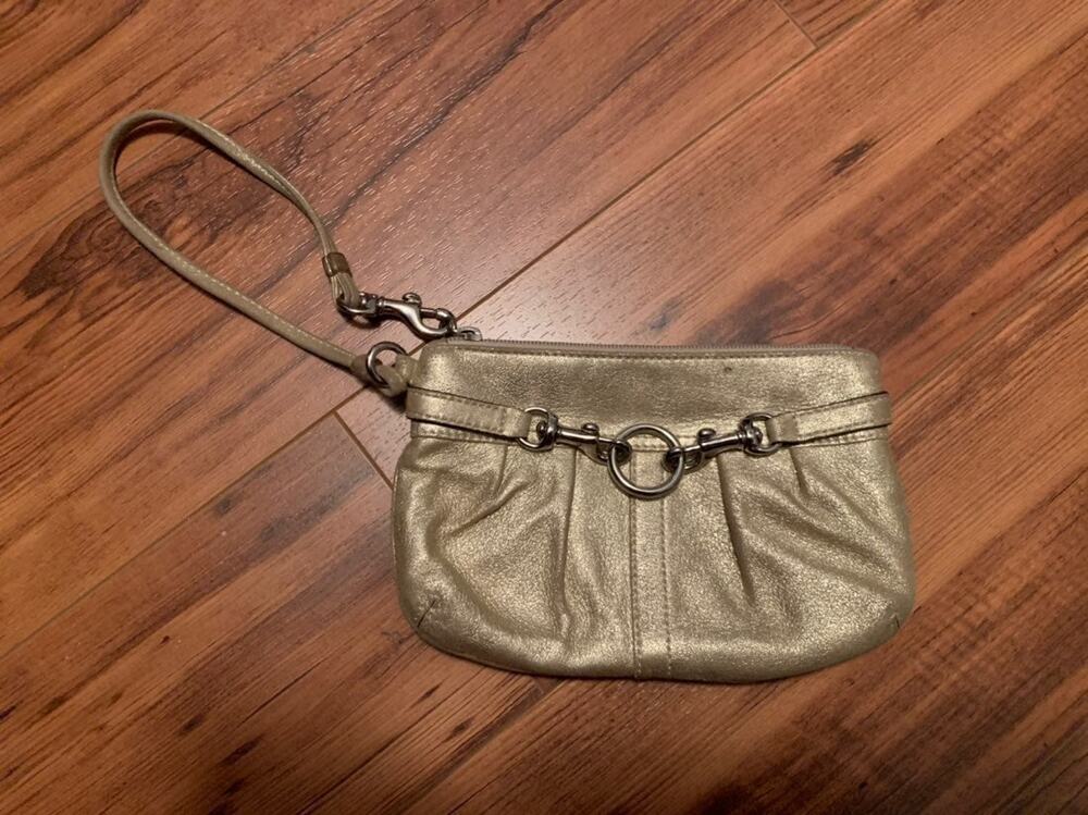 Coach Wristlet Wallet Gold